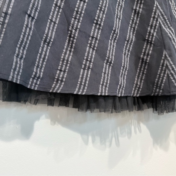 Isaac Mizrahi Striped A-Line black Skirt with Tulle Trim Size 10 - Picture 3 of 10